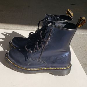 Dr. Martens metallic blue boots size 5